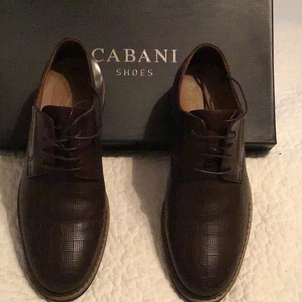 Pebbled Plain Toe Dress Shoes